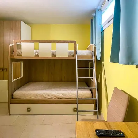 Apartment Fransea House *